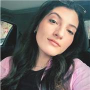 Studentessa di medicina a Caltanissetta, diplomata al liceo scientifico di Palermo, sono disponibile per doposcuola e lezioni sing